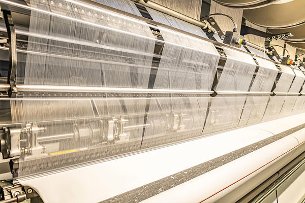 Knitting machine